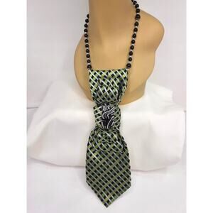 Artisan Vintage Silk Tie Pendant Elegant Green Le Chateau Black Beaded Necklace